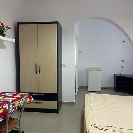 Guest House Lionel Durres Luaran gambar