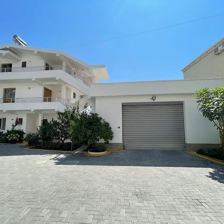 Guest House Lionel Durres Luaran gambar