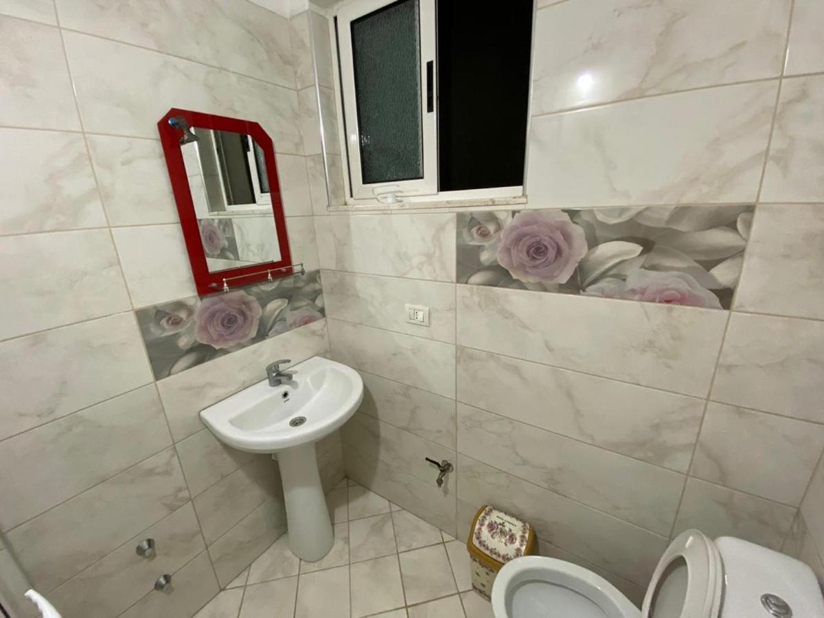 Guest House Lionel Durres Luaran gambar
