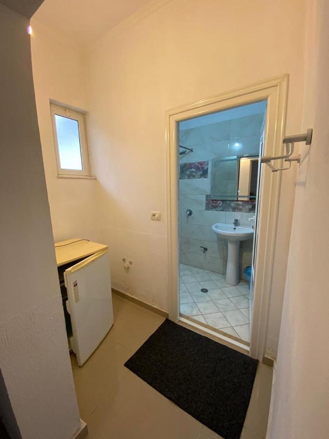Guest House Lionel Durres Luaran gambar