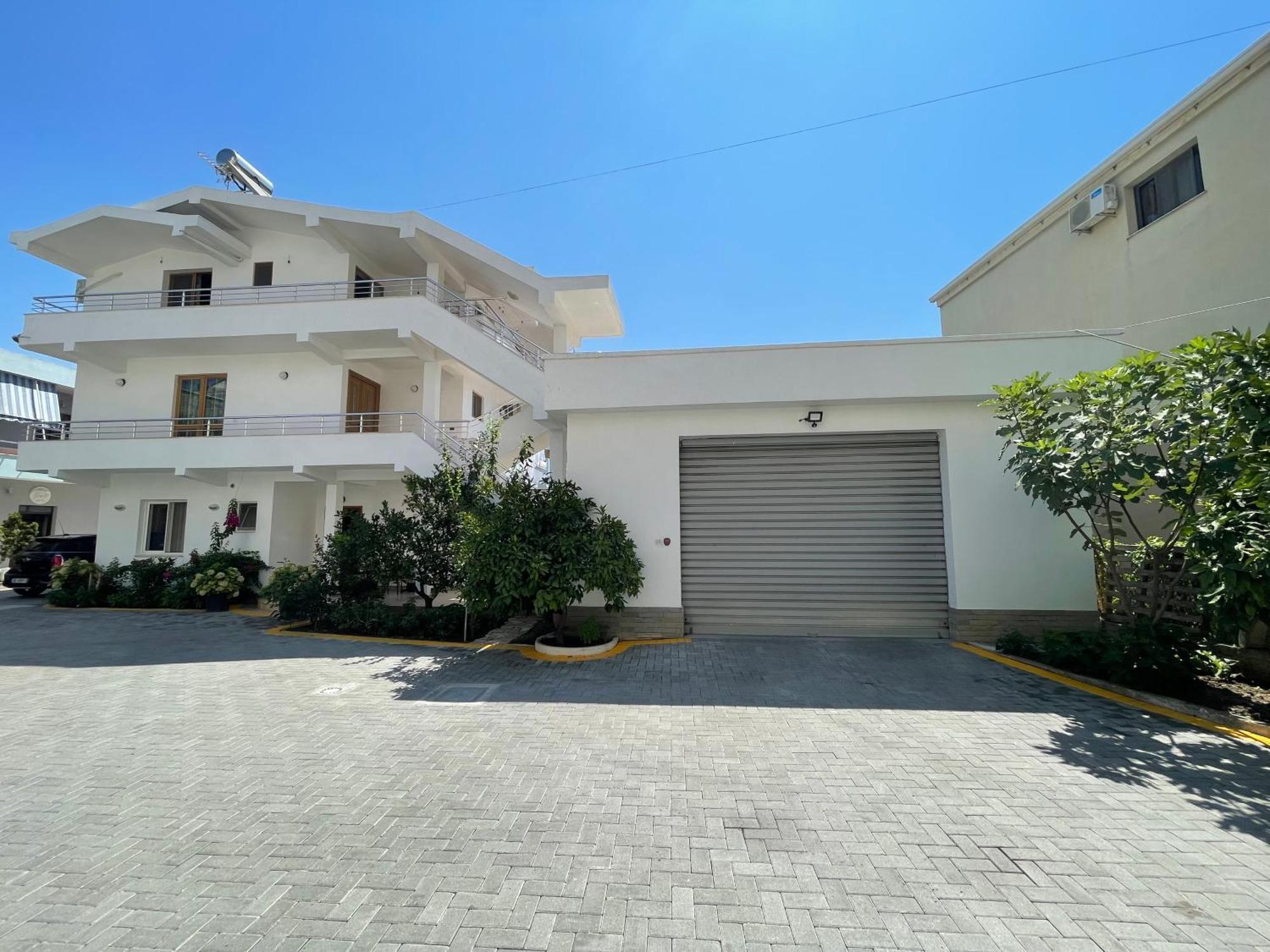 Guest House Lionel Durres Luaran gambar