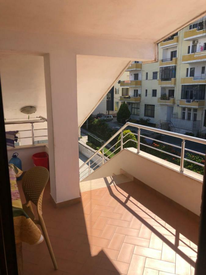 Guest House Lionel Durres Luaran gambar